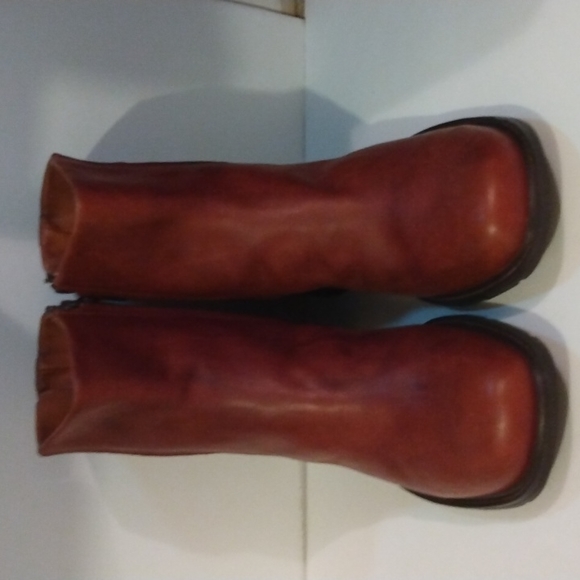 Timberland - Picture 2 of 7